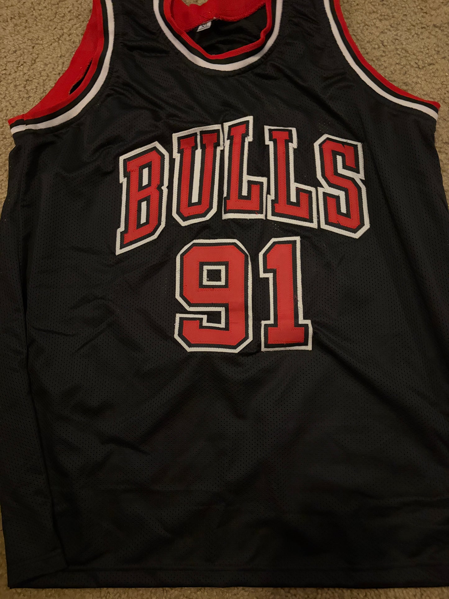 Chicago Bulls - Dennis Rodman Autographed Custom Jersey Black
